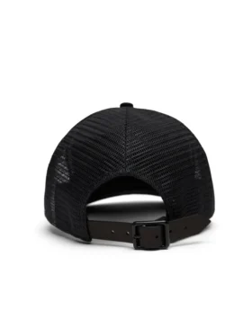 Gorra tipo trucker DT con estampado de sellos, color negro
