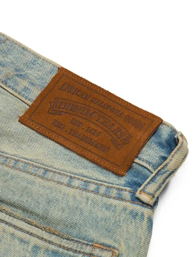 Pantalones de Denim Cotton Wreath de corte recto con lavado sucio